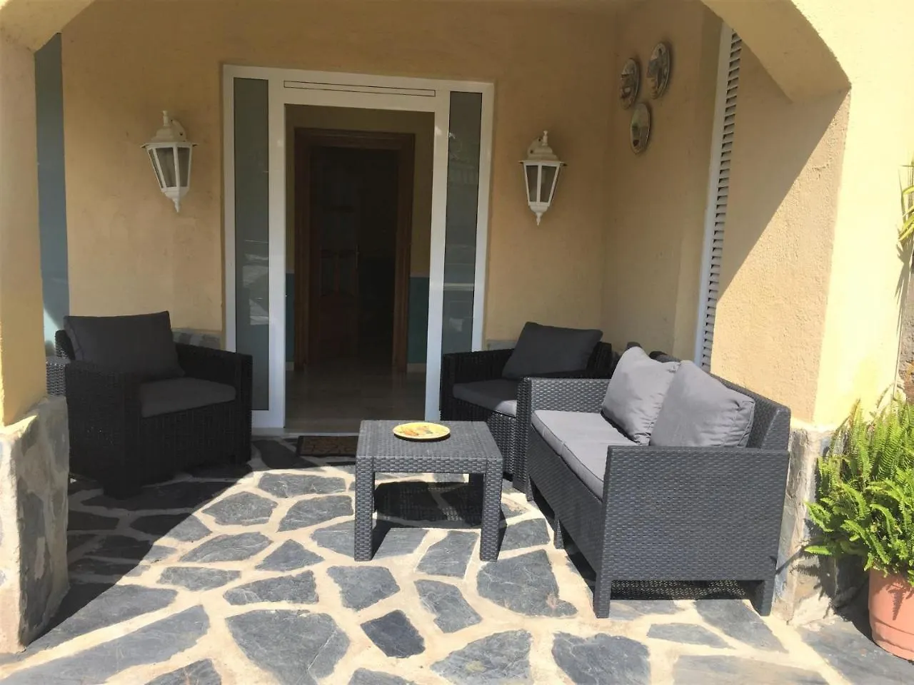 House With Pool And Sea Views Villa Alella