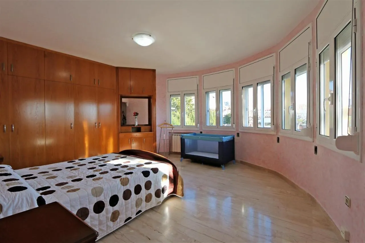 House With Pool And Sea Views Villa Alella
